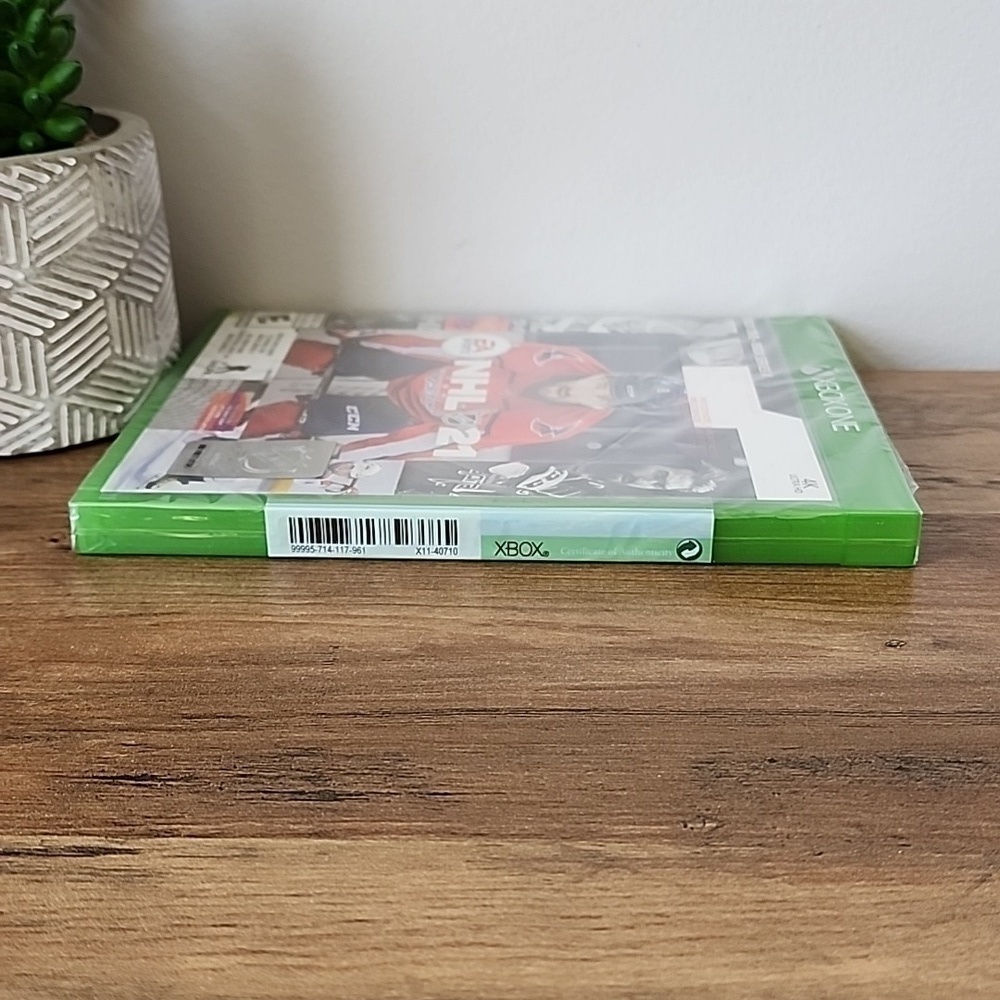 XBOX ONE - NHL 21 - Picture 4 of 4
